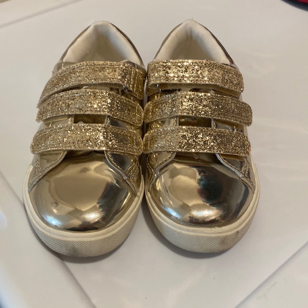 Toddler girls shoes size 10